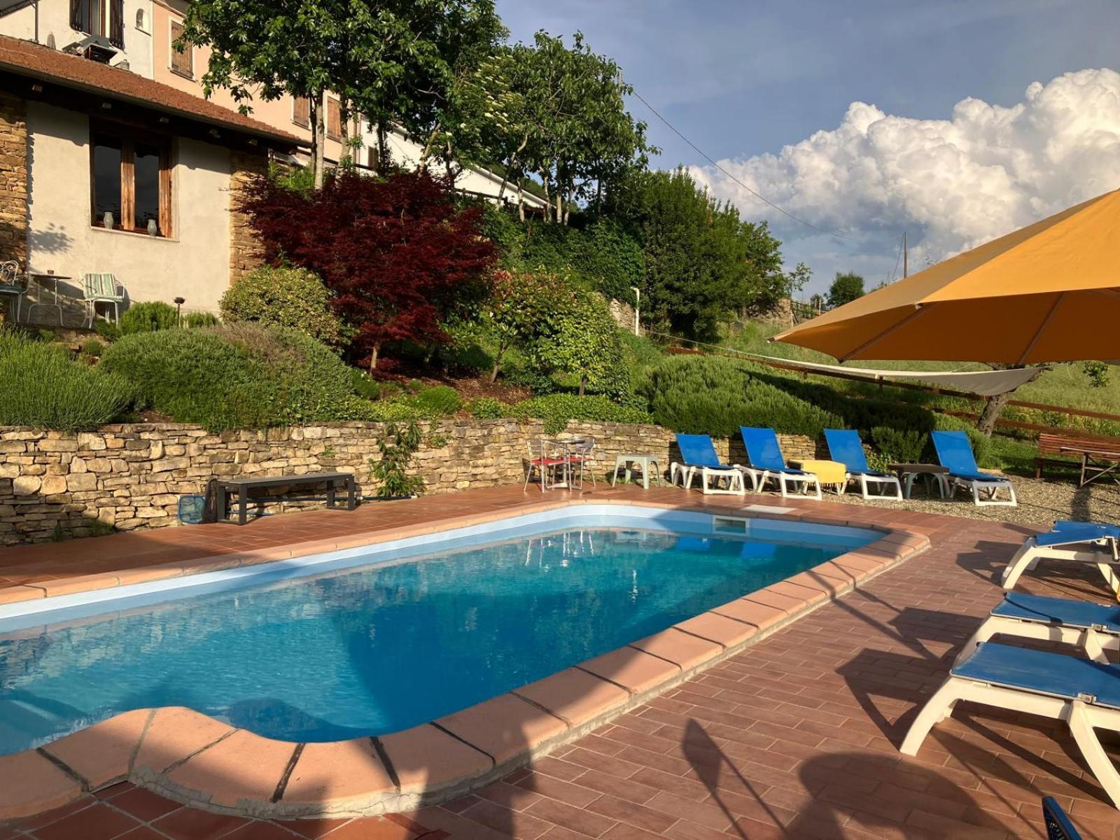 Casa Petra - Casa Tre Stelle - Casa Caneva - Ferien Fuer 6-14 Personen Ponti Exterior photo